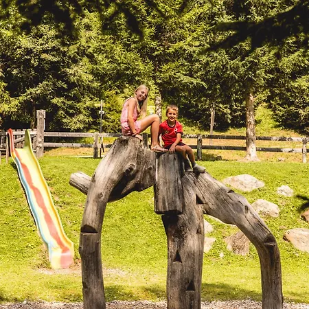 Almfamilyhotel Scherer 4* Obertilliach
