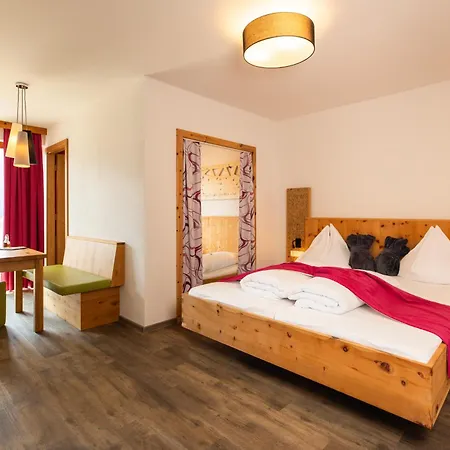 Almfamilyhotel Scherer 4* Obertilliach