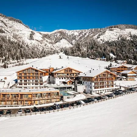 Almfamilyhotel Scherer 4* Obertilliach