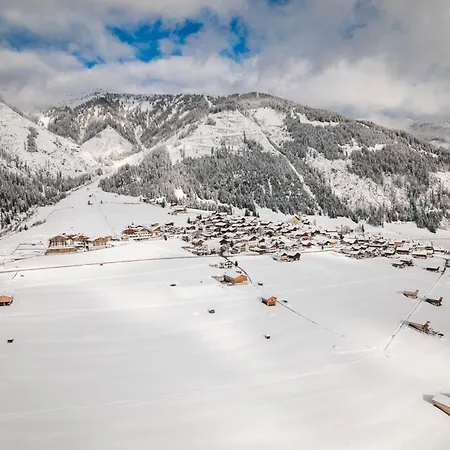 Almfamilyhotel Scherer 4*