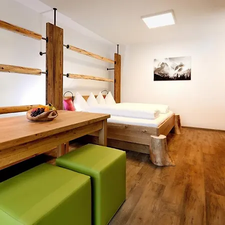 Hotell Almfamilyhotel Scherer Obertilliach
