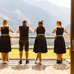 Almfamilyhotel Scherer Obertilliach