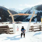 Almfamilyhotel Scherer 4* Obertilliach