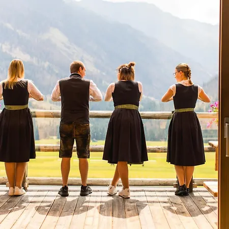 Almfamilyhotel Scherer Obertilliach