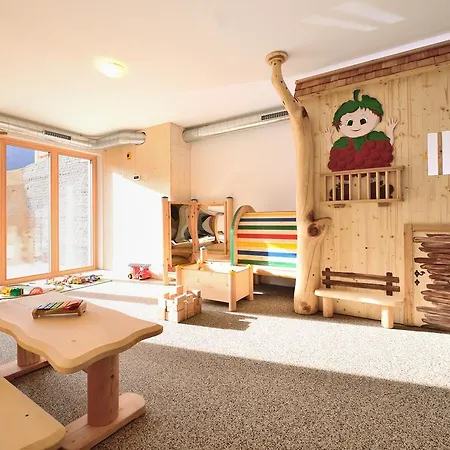 Almfamilyhotel Scherer Hotel 4*